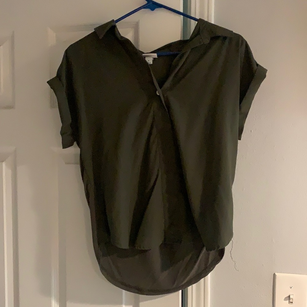 Collared tee shirt blouse